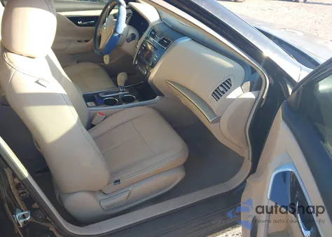 2013 Nissan Altima 2.5 Sv z USA, uszkodzony, nr VIN 1N4AL3AP4DN431237